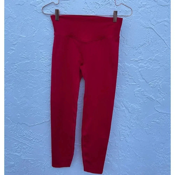 PINK Active Womens High Rise Crop Leggings Red Sz S - Picture 1 of 11
